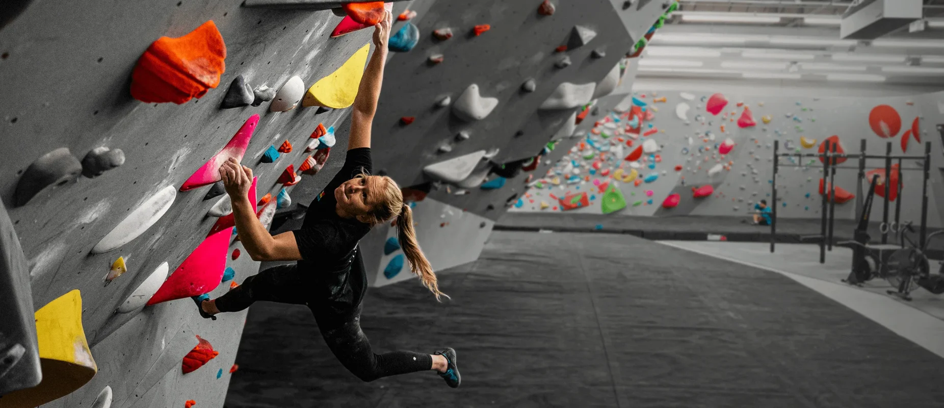 Jen wood climbing indoors