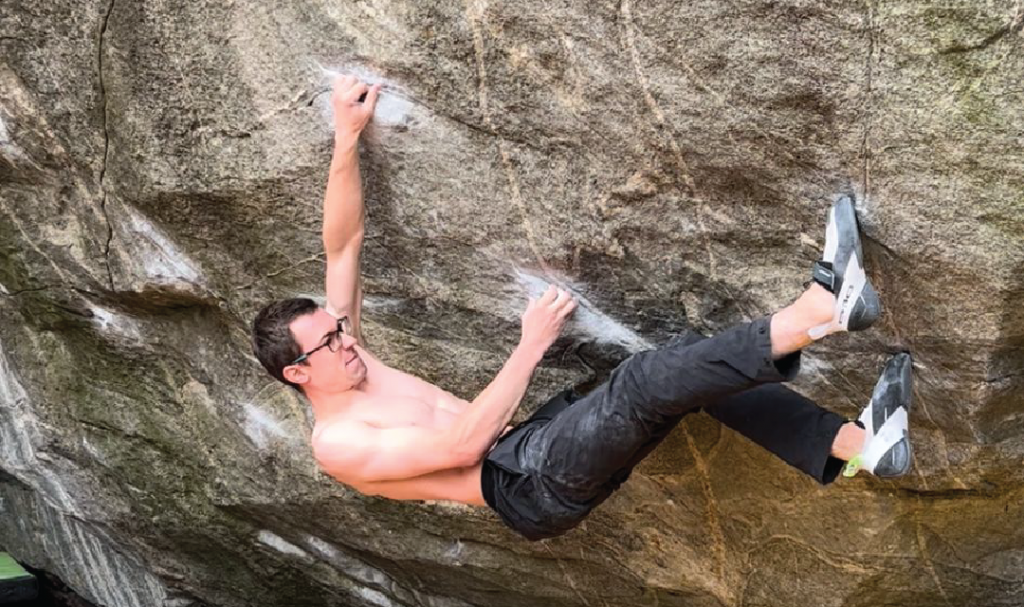  Pocket-Sized Climbing Fingerboard