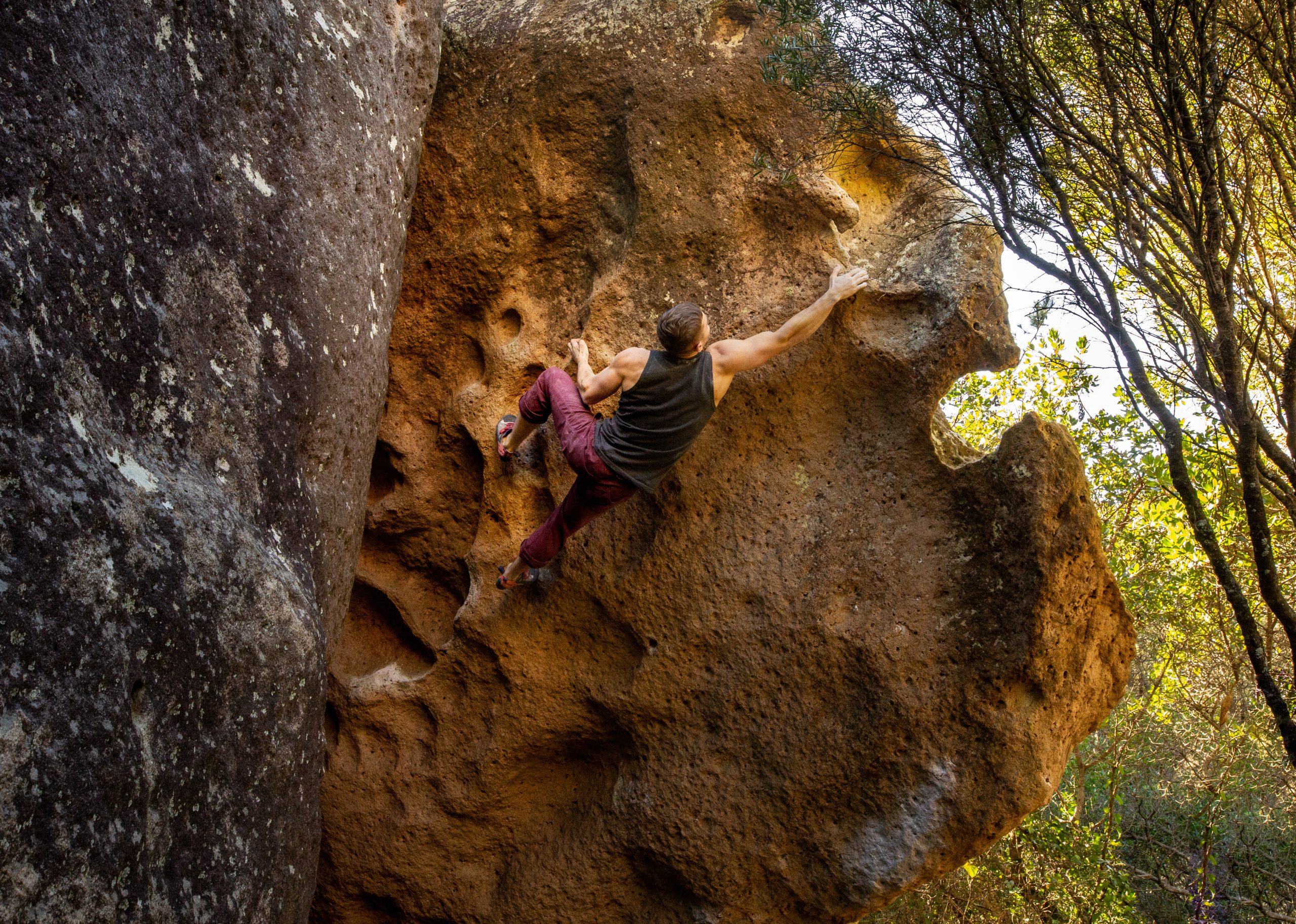 Austin Sarles bouldering outdoors in sintra