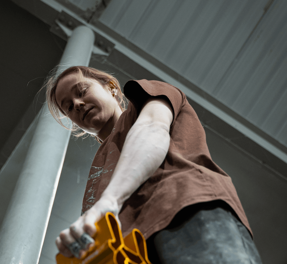 Erin McNeice Secures Silver at IFSC Boulder World Cup in Bern, Switzerland