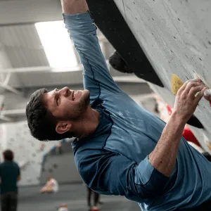My fingers are weak. I struggle to grip small holds.